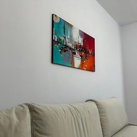 Olis Place Tirana Extérieur photo